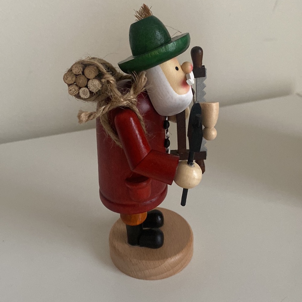 Christmas Table Runner Paraffin Candle Incense Smoker & 24pc Incense cones Set - Picture 6 of 14